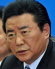 이윤성.jpg