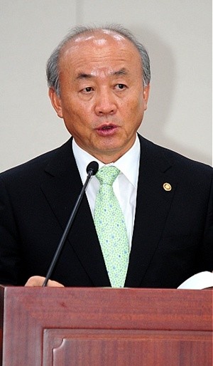 류우익.jpg