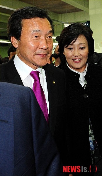 t손.jpg