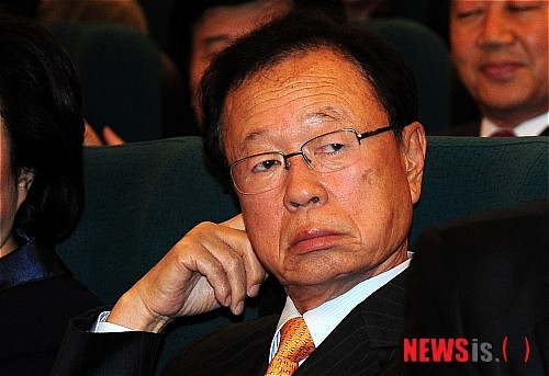 박희태 2.jpg