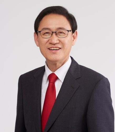 정유섭.jpg