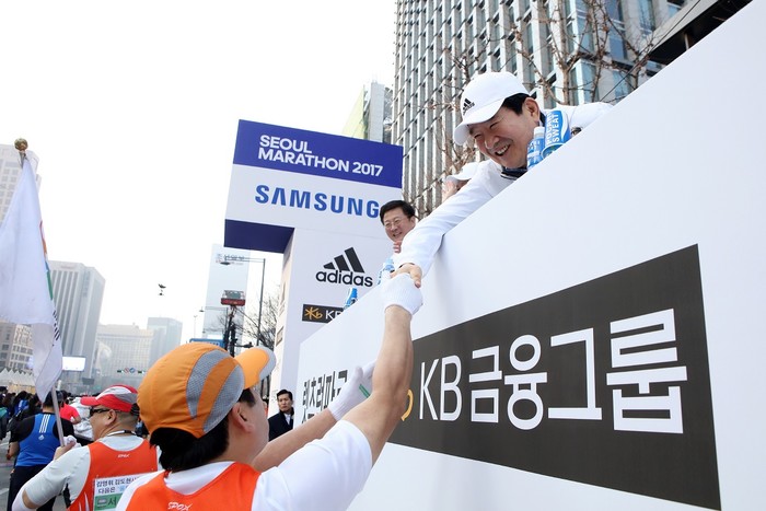 서울국제마라톤 크기변환_278A4112(1).jpg