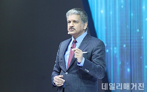 쌍용자동차 아난드 마힌드라 회장_500.JPG
