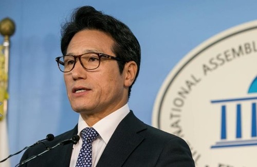 정병국.jpg