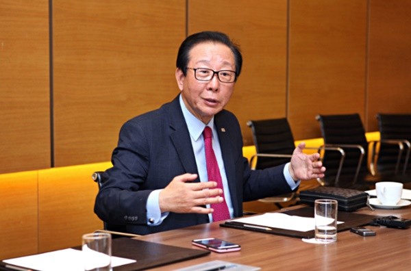 안홍준.jpg