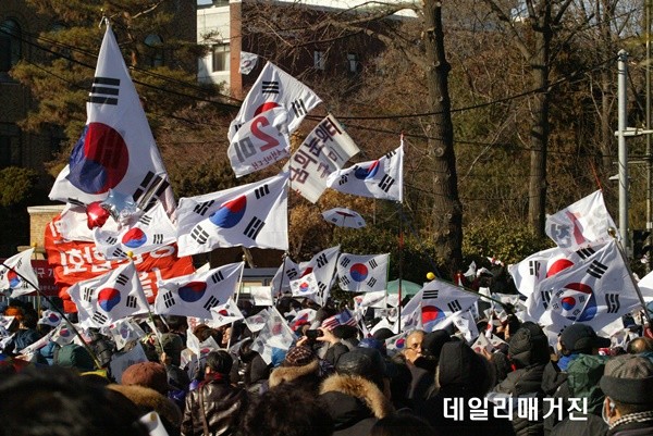 1_태극_600.JPG
