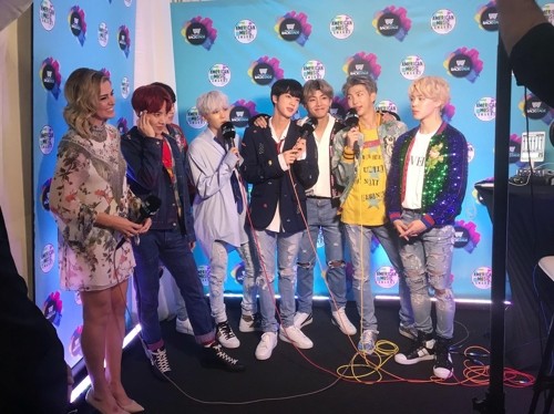 빅히트_방탄소년단.jpg