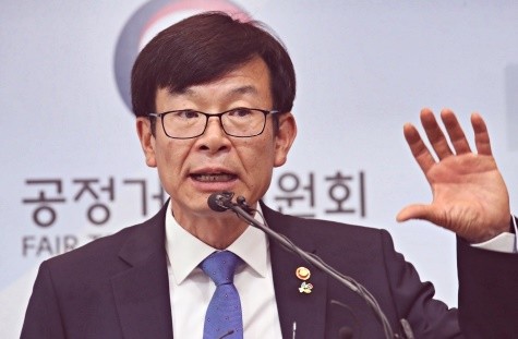 김상조_2.jpg