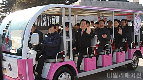 단체_600.JPG