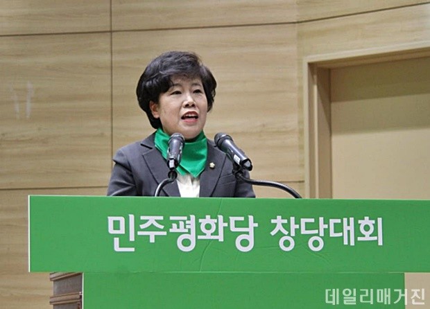 발언하는조배숙_620.JPG