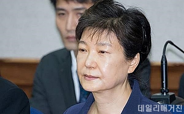 데일리_박근혜.jpg