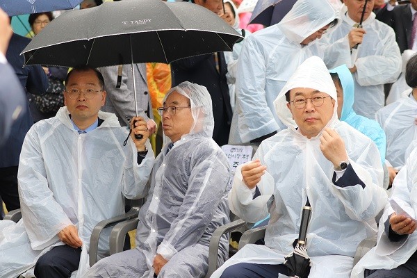 연등축제오거돈서병수.JPG