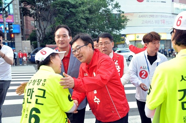 유세 (130) 출처 서캠프.JPG