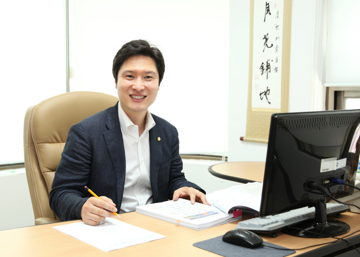 프로필 사진_1.jpg