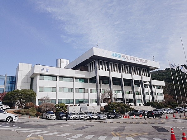 경기도청_600.jpg