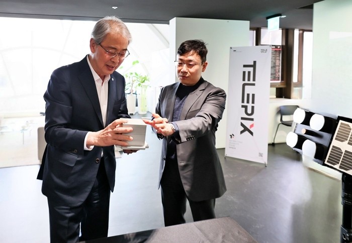 임종룡 우리금융 회장… 첨단 전략기업 방문으로 2기 경영 첫 행보