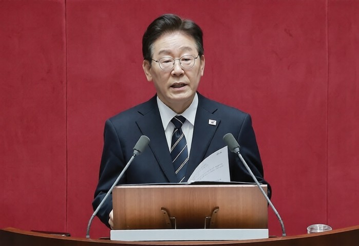 李대통령, "중동 전쟁으로 인한 이번 경제위기…소나기가 아니라 거대한 폭풍우"