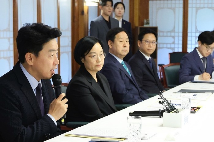 강훈식, “반도체 추가 세수, 미래 세대 위해 투자… 미래 대응 기금 신설 추진”